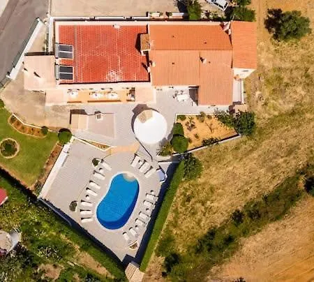 Barnabe - Ideal For Families Албуфейра